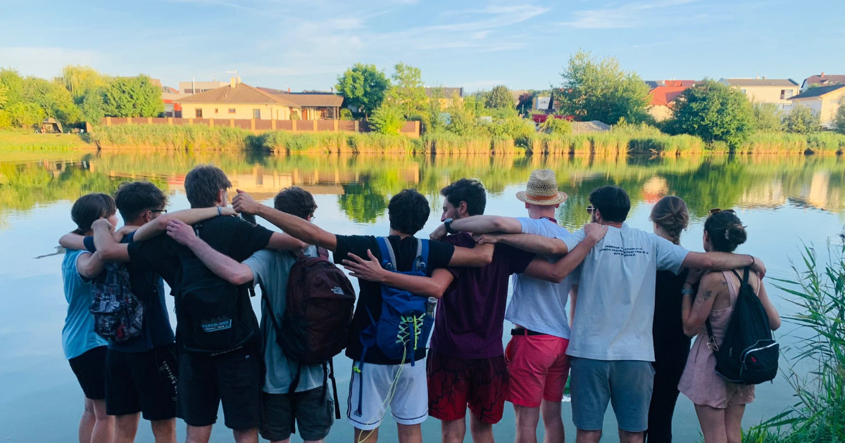 A guide on how to survive leading a workcamp and enjoy it to the fullest!